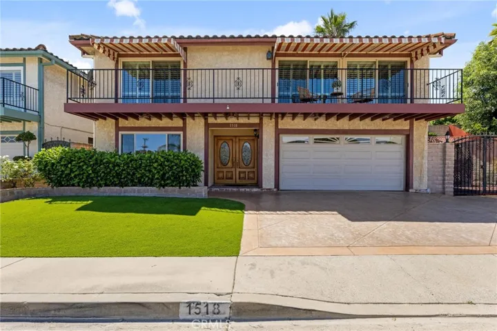 1518 W 5th Street, San Pedro, California 90732
