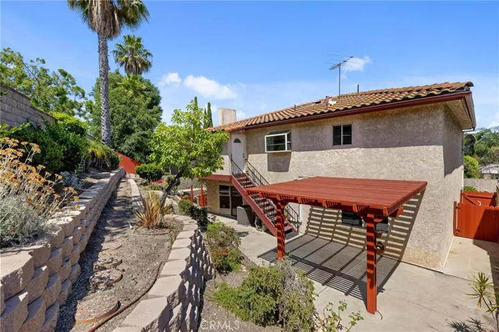 1518 W 5th Street, San Pedro, California 90732