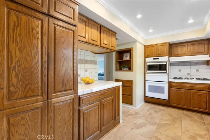 1518 W 5th Street, San Pedro, California 90732