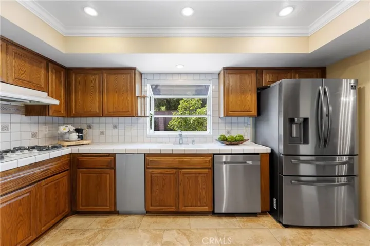 1518 W 5th Street, San Pedro, California 90732
