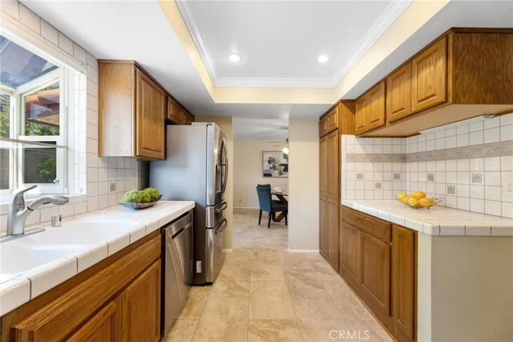 1518 W 5th Street, San Pedro, California 90732