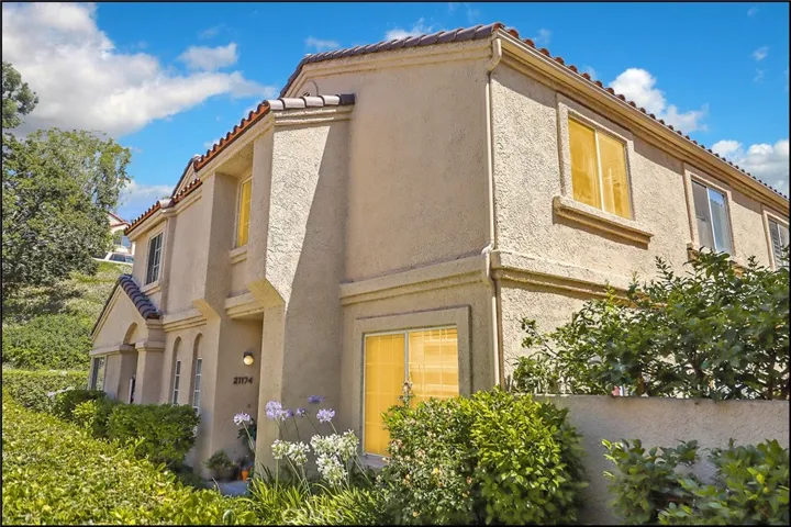 21174 Gladiolos Way, Lake Forest, California 92630