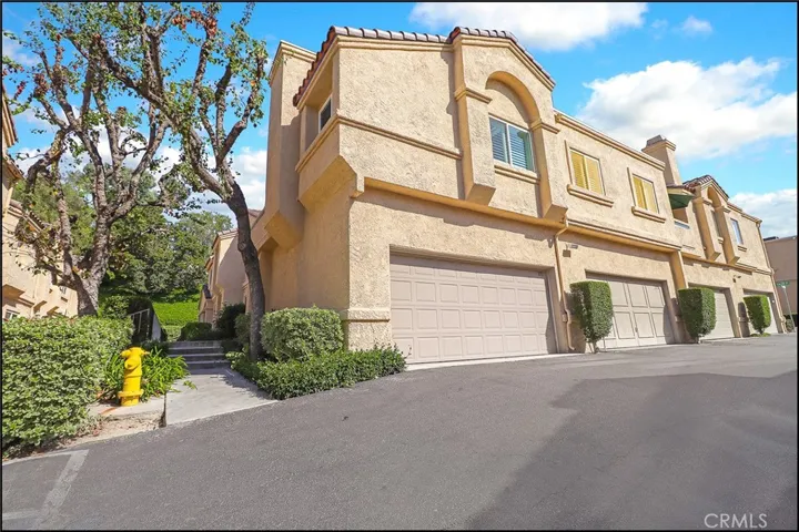 21174 Gladiolos Way, Lake Forest, California 92630