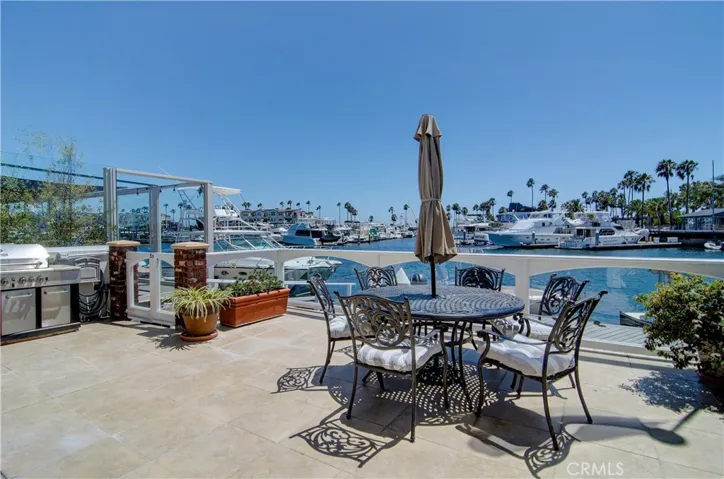 17017 Edgewater Lane, Huntington Beach, California 92649
