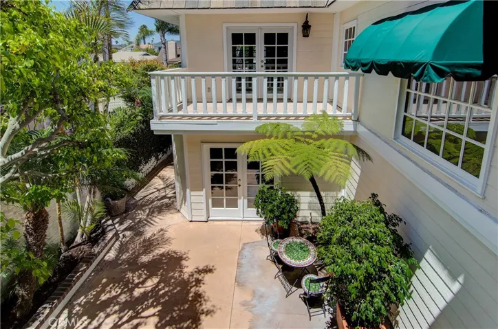 17017 Edgewater Lane, Huntington Beach, California 92649