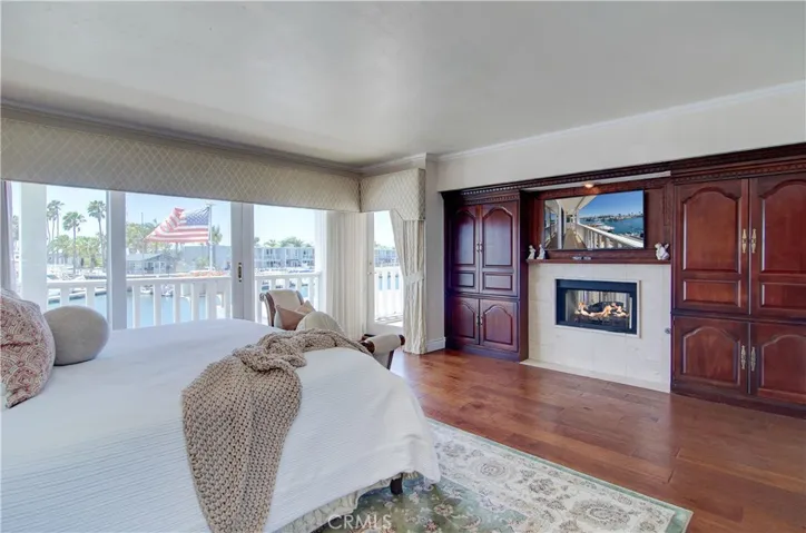 17017 Edgewater Lane, Huntington Beach, California 92649