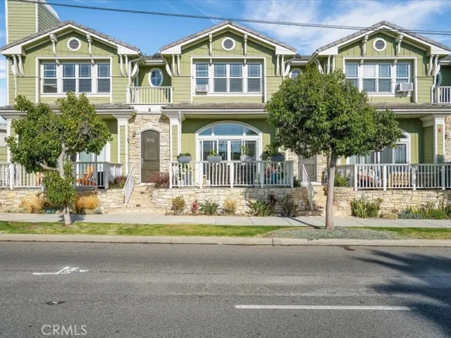 904 N Catalina Avenue, Redondo Beach, California 90277