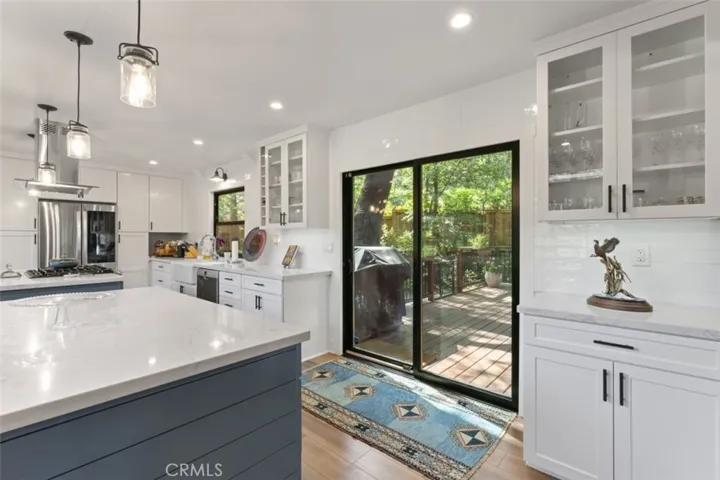 26489 Hillcrest Lane, Lake Arrowhead, California 92352