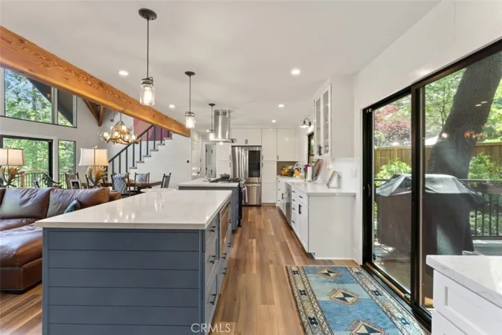26489 Hillcrest Lane, Lake Arrowhead, California 92352
