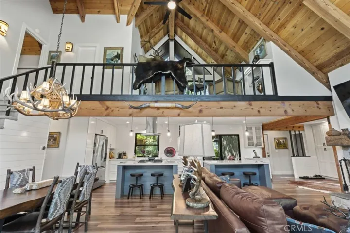 26489 Hillcrest Lane, Lake Arrowhead, California 92352