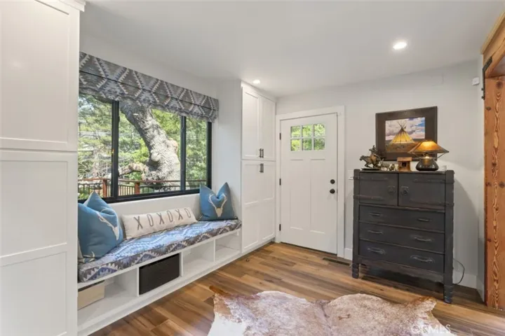 26489 Hillcrest Lane, Lake Arrowhead, California 92352