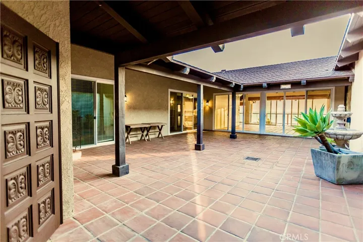 78 S La Senda Drive, Laguna Beach, California 92651