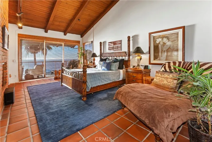78 S La Senda Drive, Laguna Beach, California 92651
