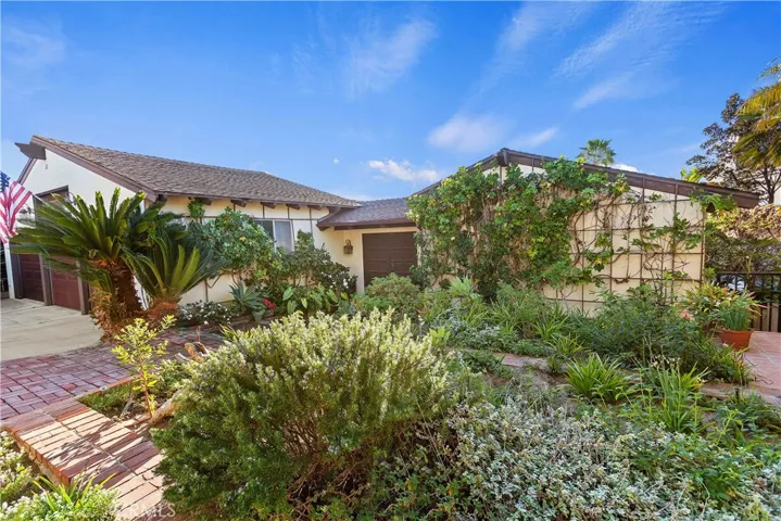 78 S La Senda Drive, Laguna Beach, California 92651