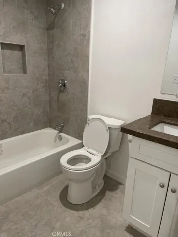 1140 Deseret Avenue Unit C, Barstow, California 92311