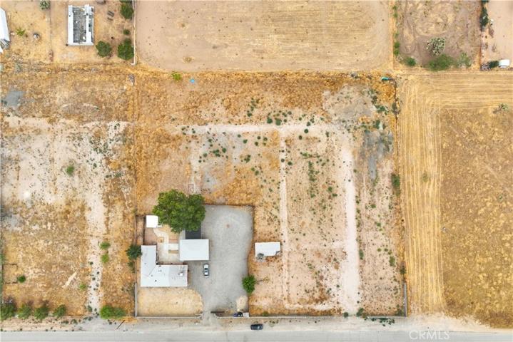 40458 12th W Street, Palmdale, California 93551