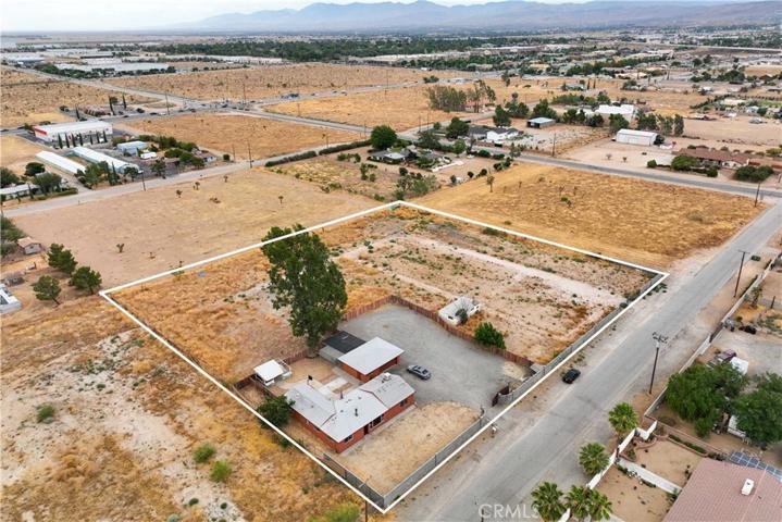 40458 12th W Street, Palmdale, California 93551