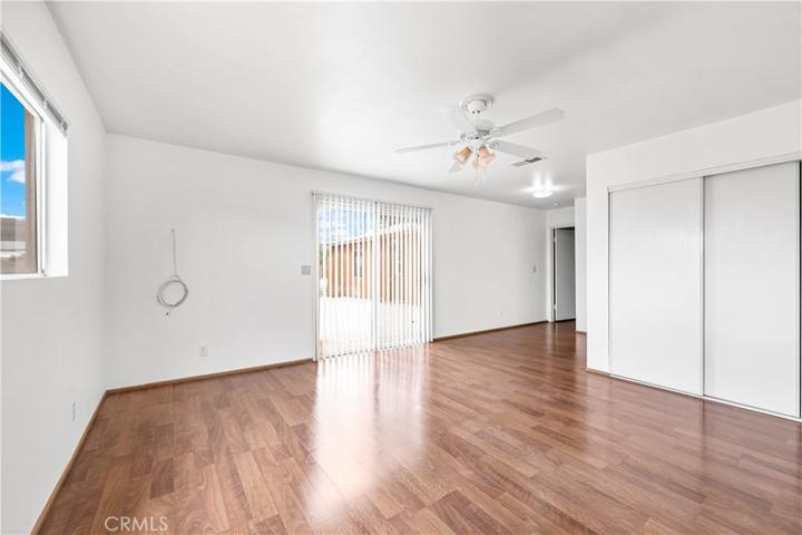 40458 12th W Street, Palmdale, California 93551