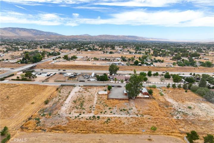 40458 12th W Street, Palmdale, California 93551
