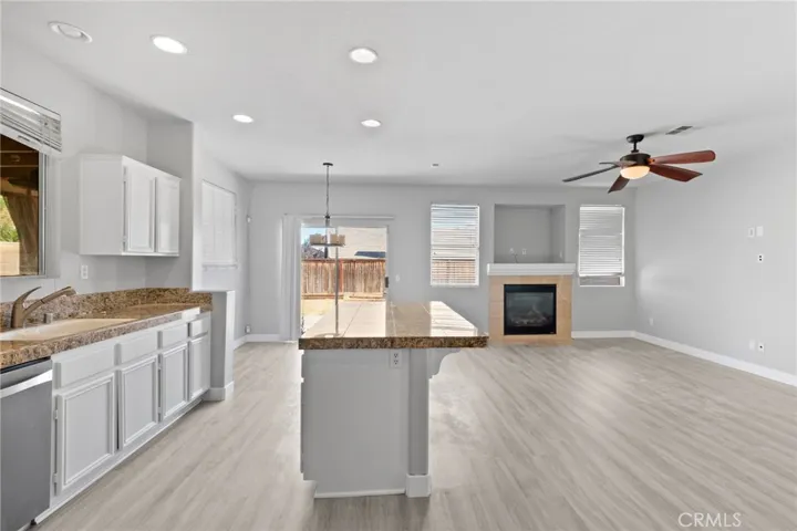 11746 Dellwood Road, Victorville, California 92392