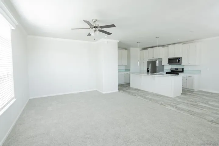 1401 El Norte Parkway Unit 13, San Marcos, California 92026