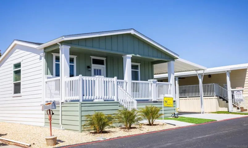 1401 El Norte Parkway Unit 13, San Marcos, California 92026