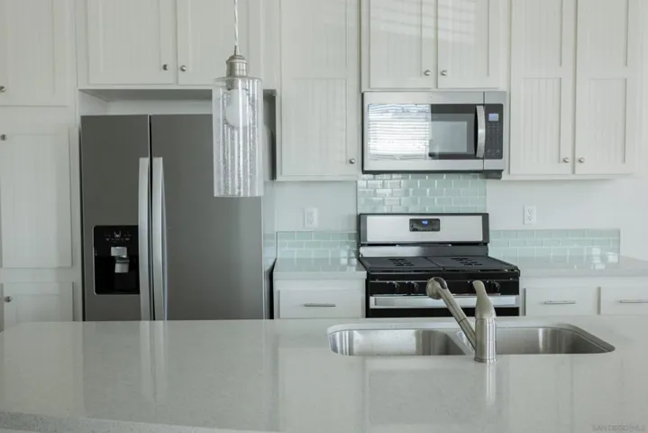 1401 El Norte Parkway Unit 13, San Marcos, California 92026