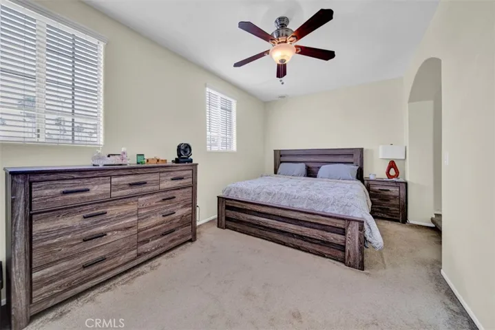 452 Chatsworth Dr., San Fernando, California 91340