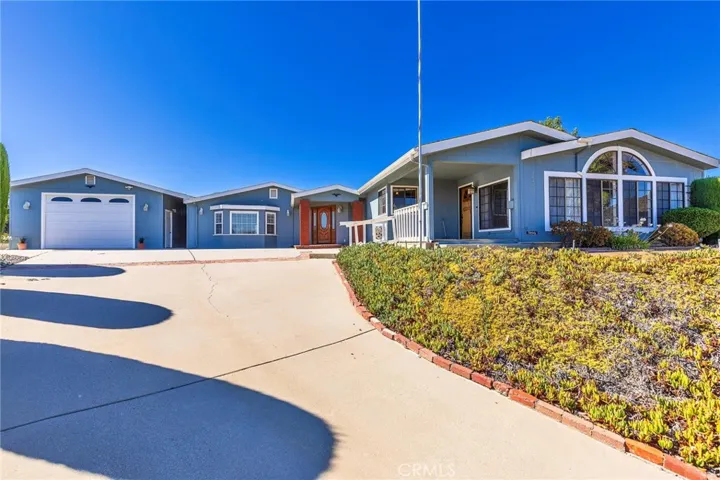 34400 Olive Grove Road, Wildomar, California 92595
