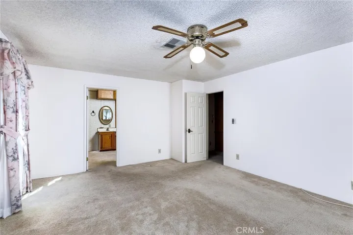 34400 Olive Grove Road, Wildomar, California 92595