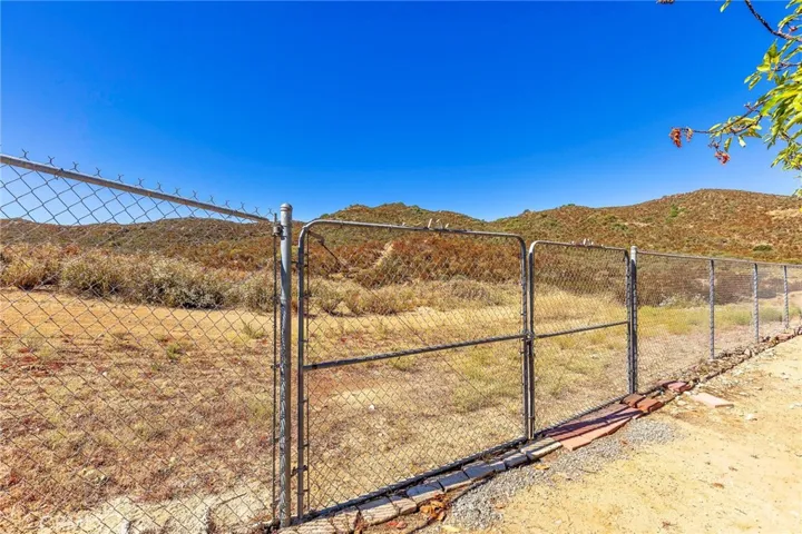 34400 Olive Grove Road, Wildomar, California 92595