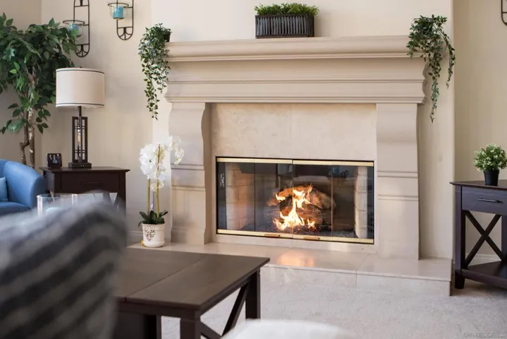 2433 Cross Creek Lane, Escondido, California 92025