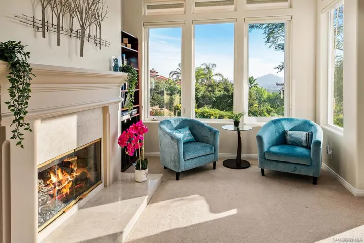 2433 Cross Creek Lane, Escondido, California 92025