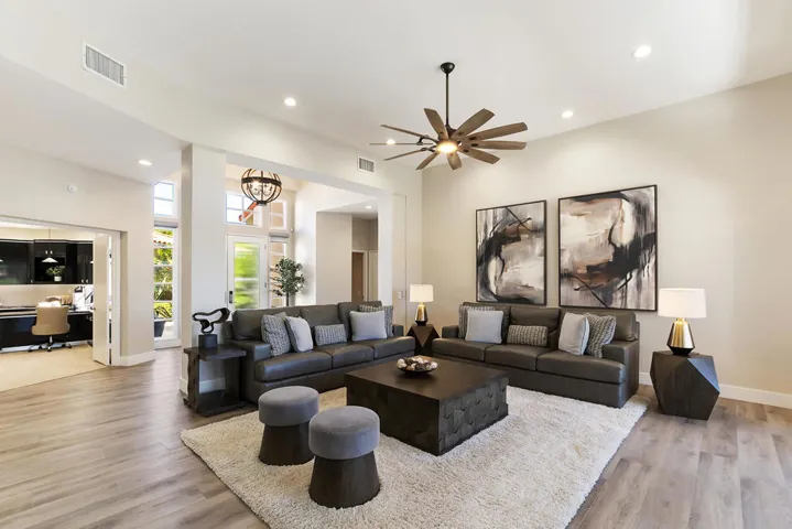 010_Living Room