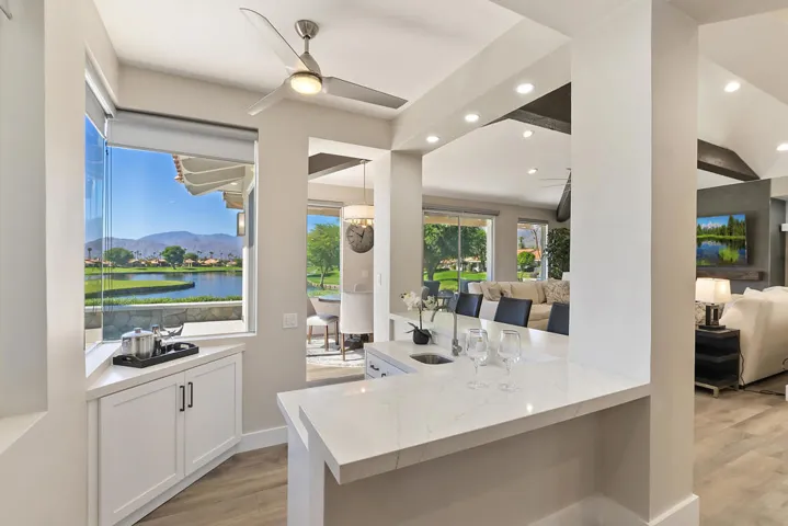 018_Wet Bar