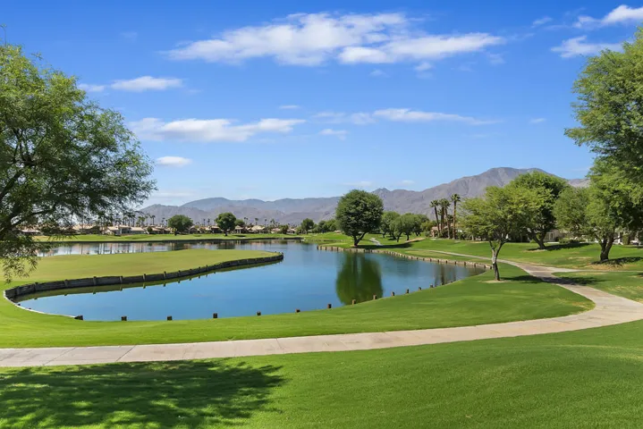 069_Golf Course