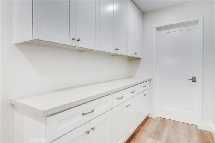 2nd Level Linen/Storage