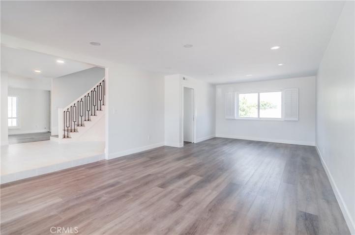 Living Room & Dining Area
