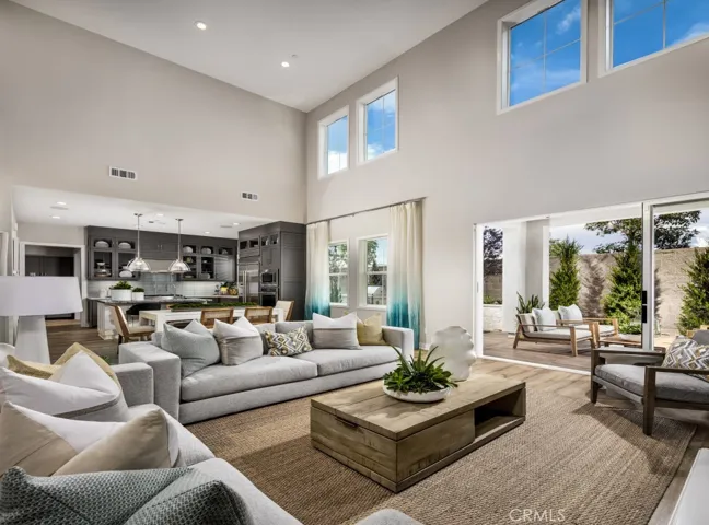Great Room to Kitchen