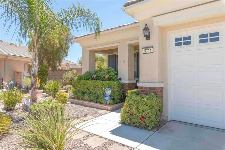 5711 Corte Benisa, Hemet, California 92545