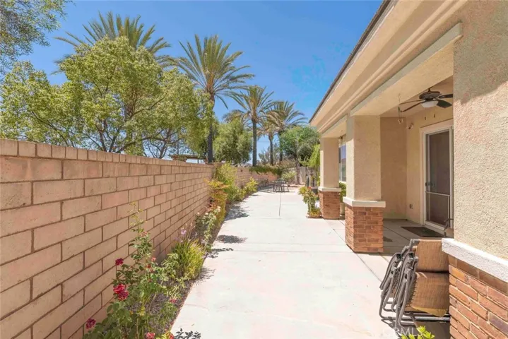 5711 Corte Benisa, Hemet, California 92545