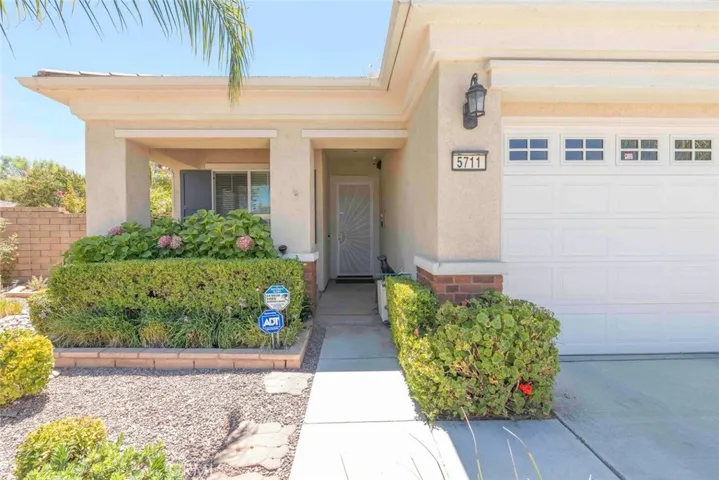 5711 Corte Benisa, Hemet, California 92545