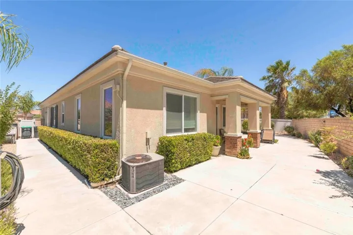 5711 Corte Benisa, Hemet, California 92545