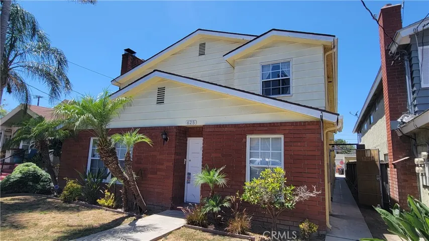 625 Orizaba Avenue Unit 1-4, Long Beach, California 90814
