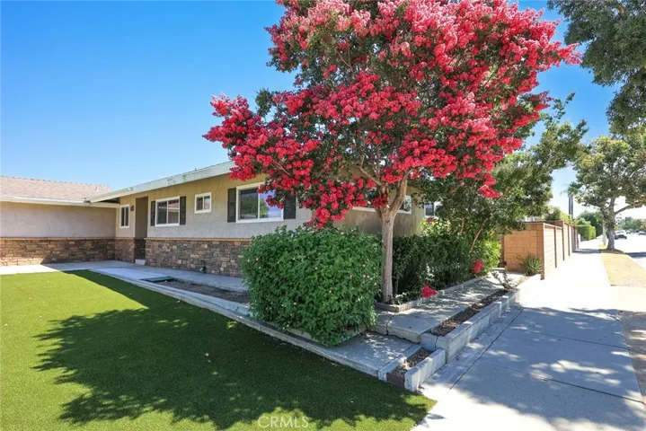 1642 Suffolk Place, Glendora, California 91740