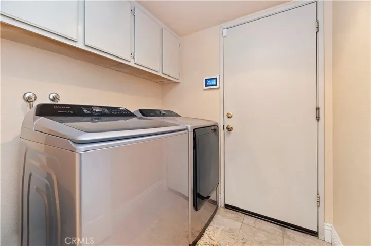 2154 Valor Circle, Corona, California 92882