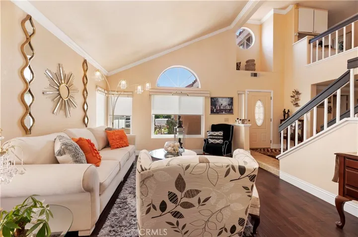 2154 Valor Circle, Corona, California 92882