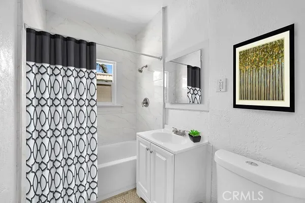 Full Bathroom with Virtual Staging