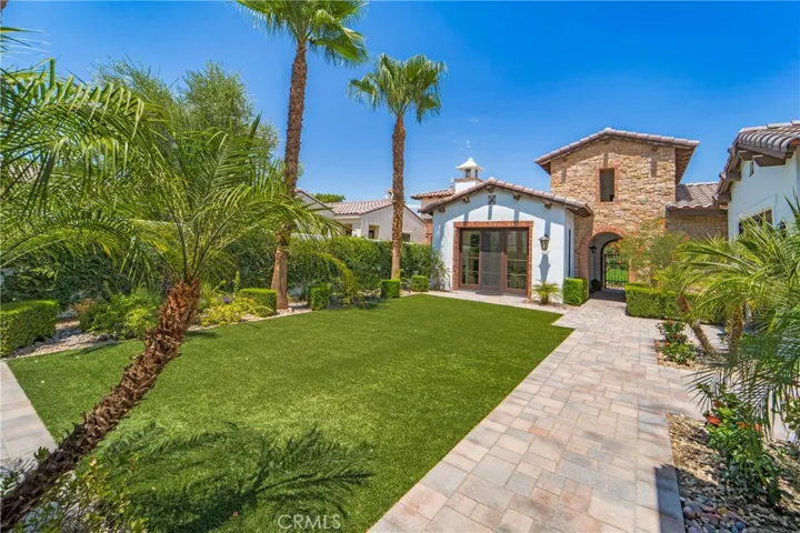 81727 Andalusia, La Quinta, California 92253
