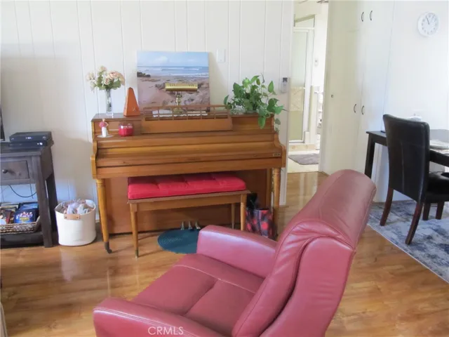 1670 Interlachen Road, M12-43e, Seal Beach, California 90740